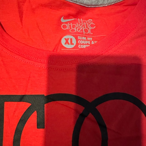 Nike T-Shirt - Picture 3 of 3